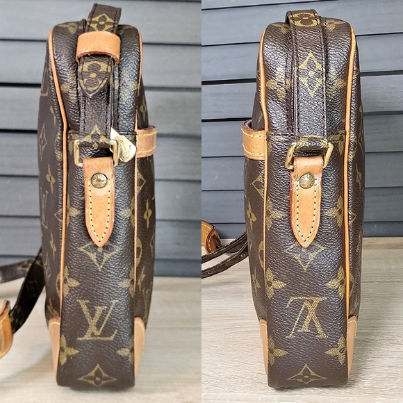 Authentic LOUIS VUITTON Monogram Danube PM Crossbody - Picture 3 of 13